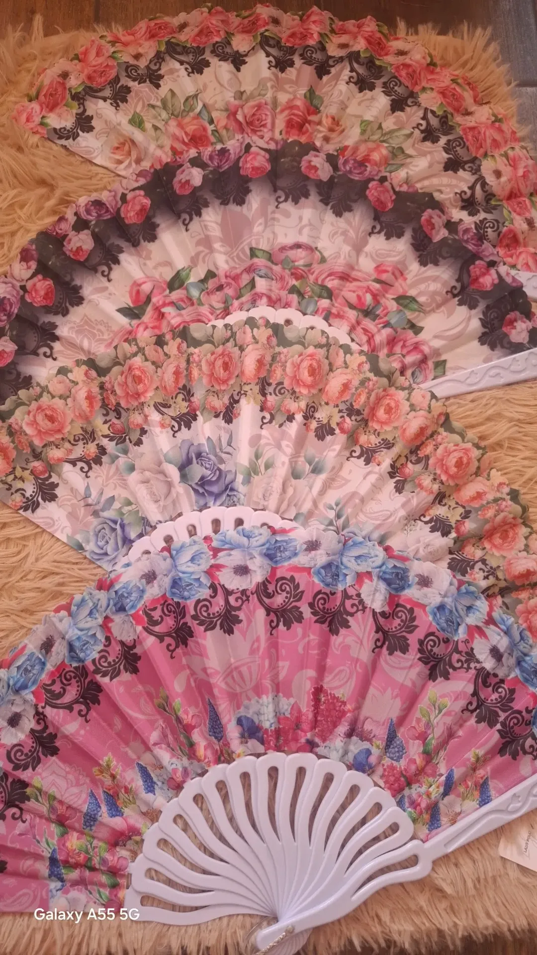Abanicos con encaje