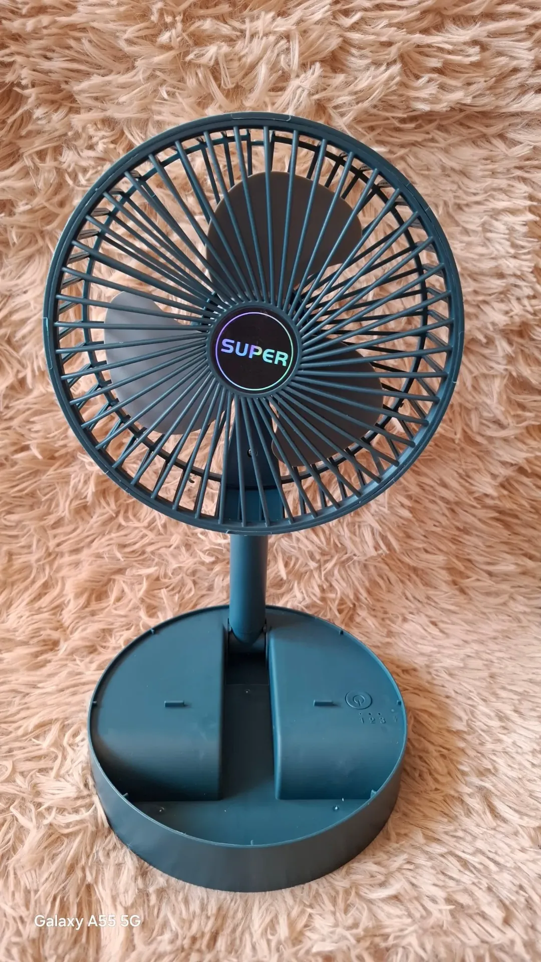 Ventilador recargable con altura ajustable