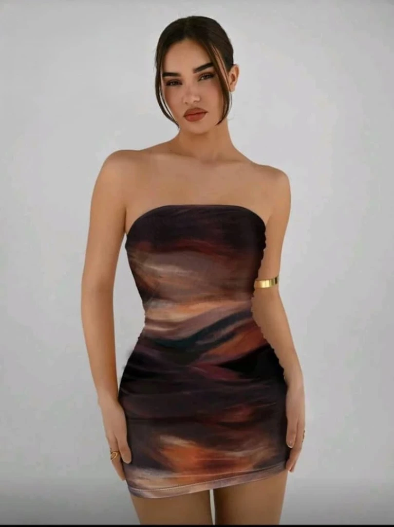 Vestido strapless diseño marmol marrón