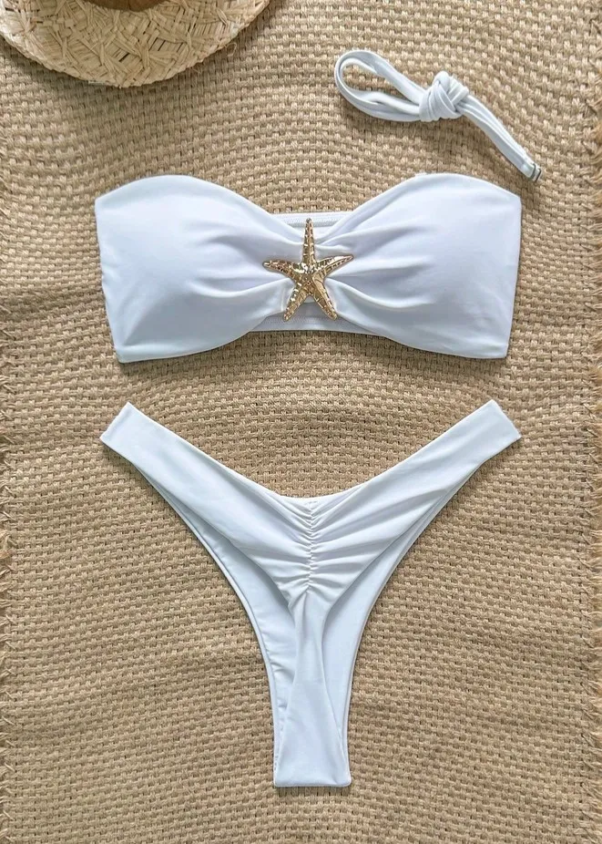 Bikini strapless hilo con estrella en el top