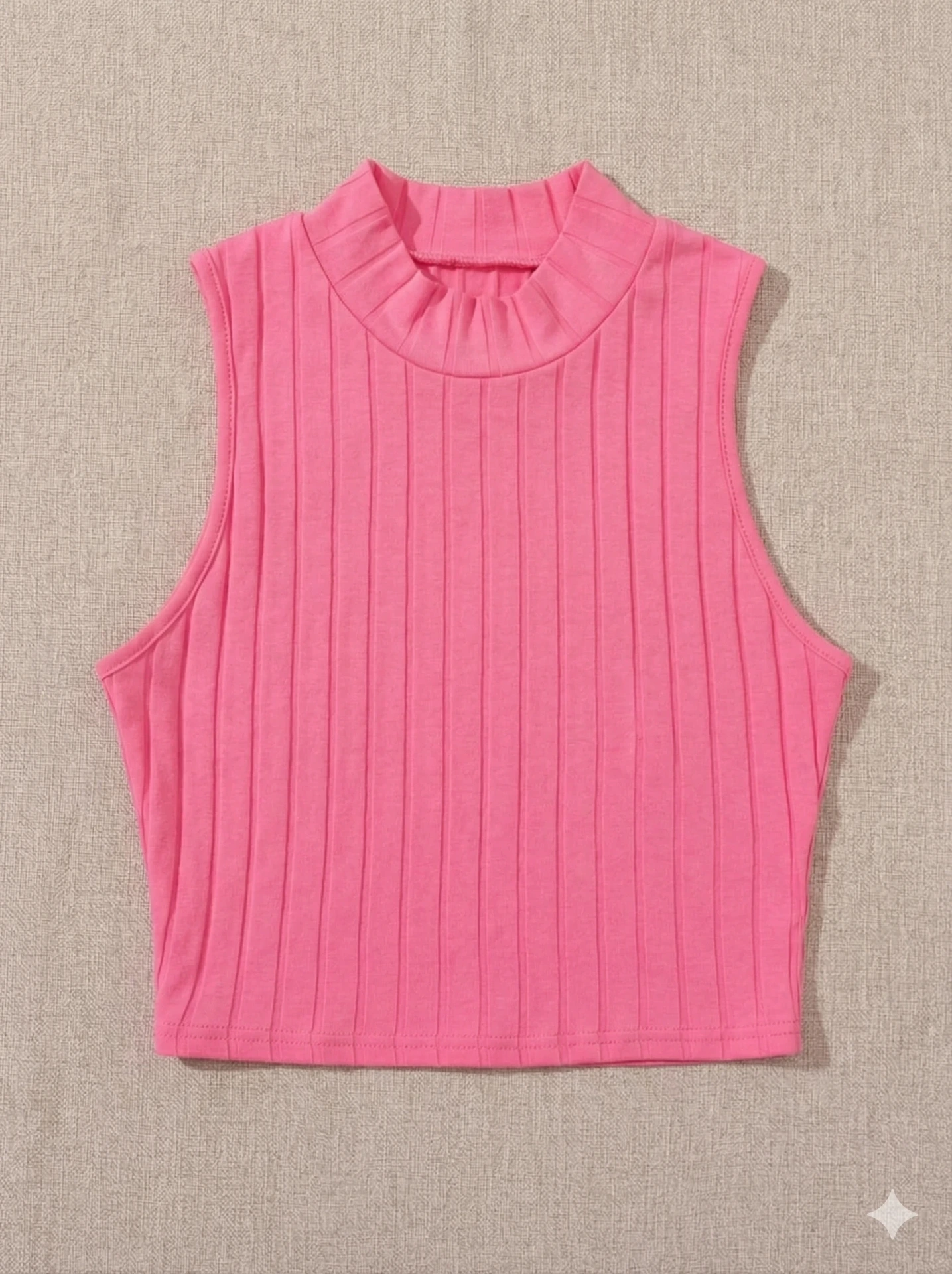 Camiseta color entero cuello semi alto