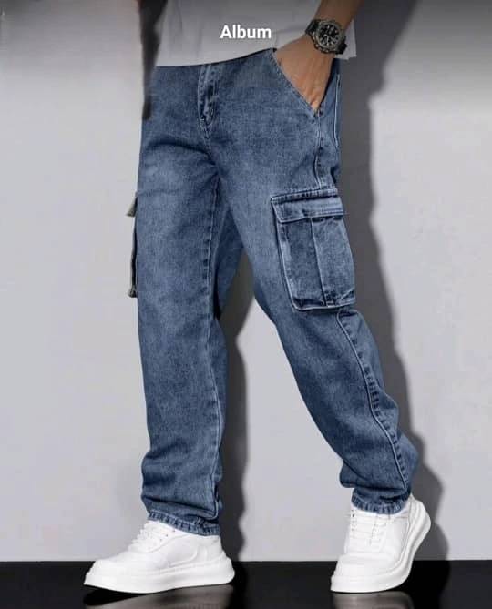 Pantalón de hombre de mezclilla 4 puertas