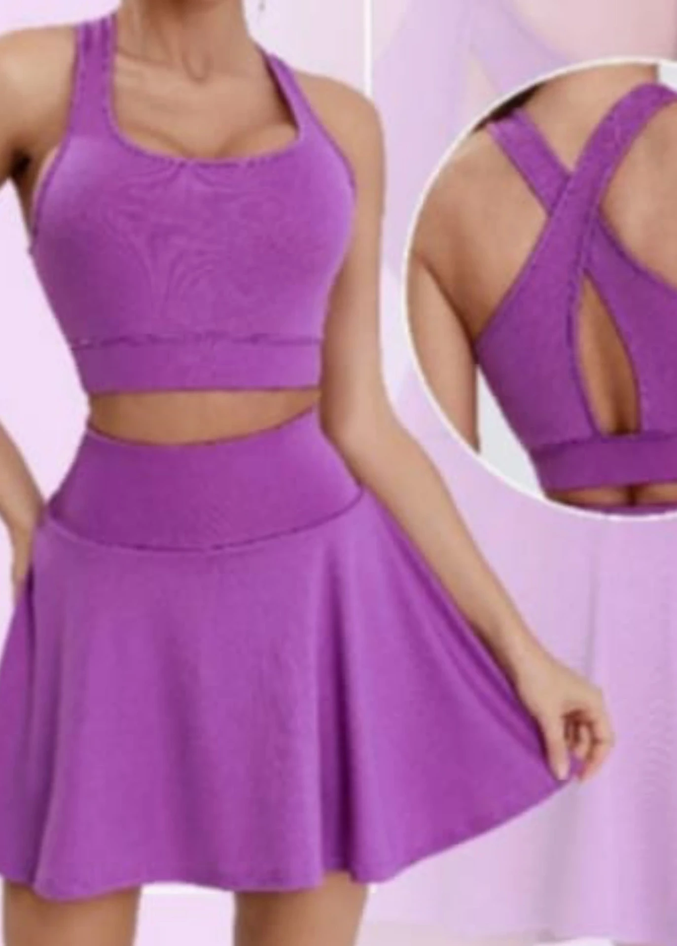 Set deportivo de top corto y saya short