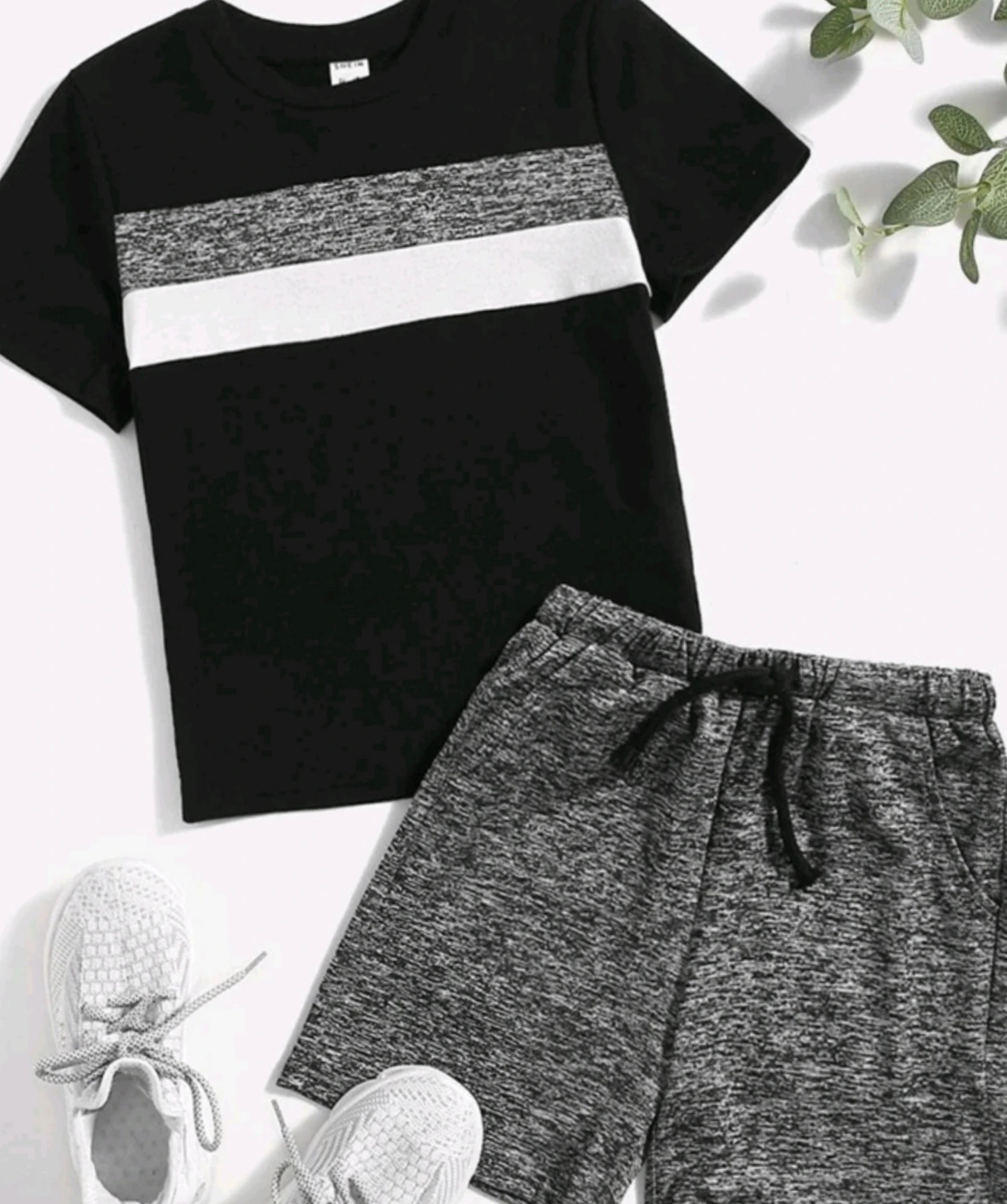 Set de niño Pullover Negro y Short Gris