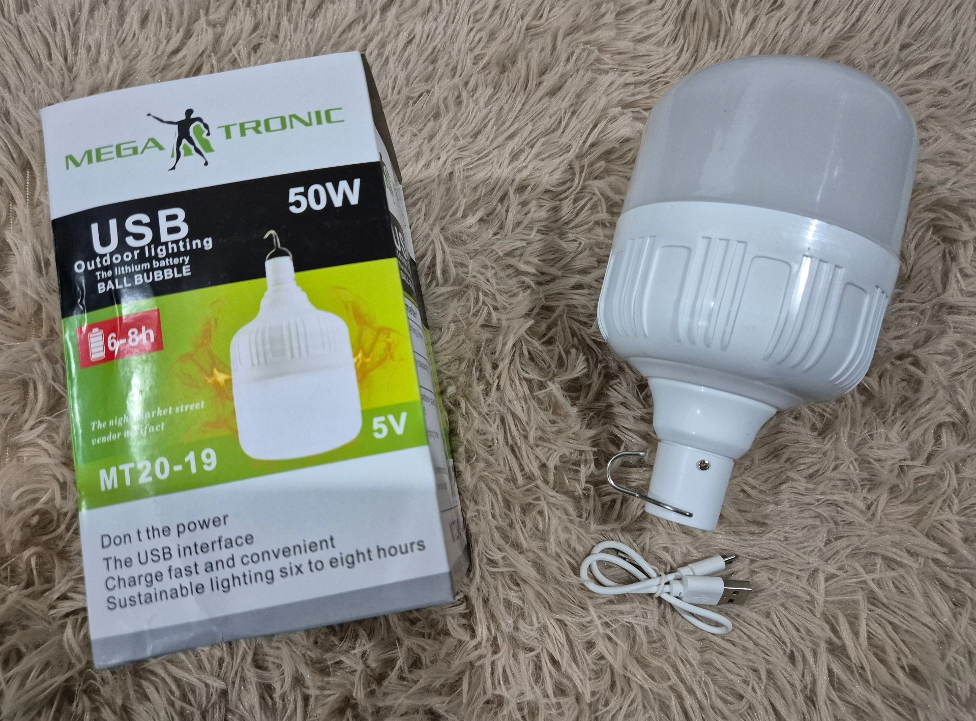 Bombillos recargables con colgante