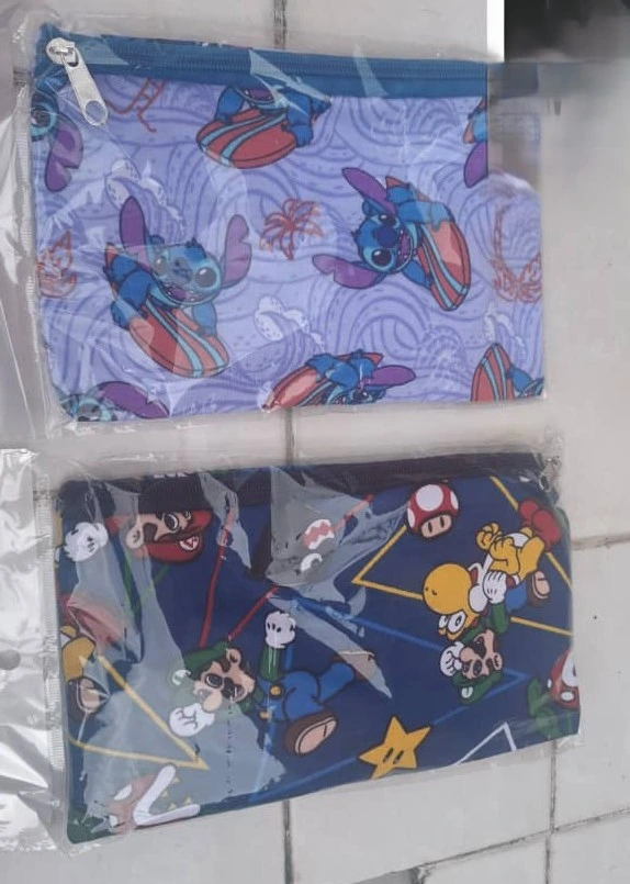 Cartucheras infantiles de tela con dibujos animados