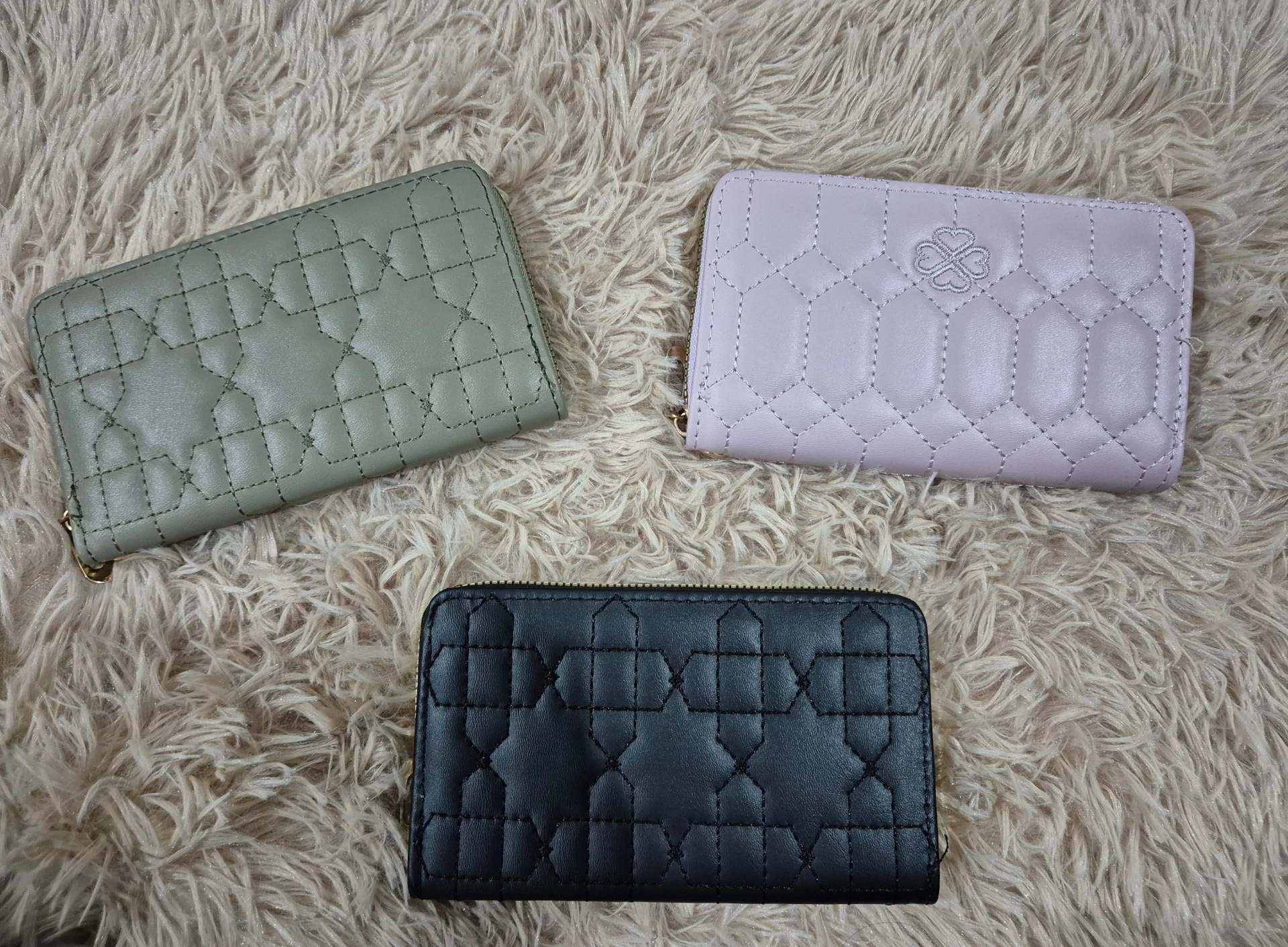 Monedero mediano de un solo compartimento (Negro)