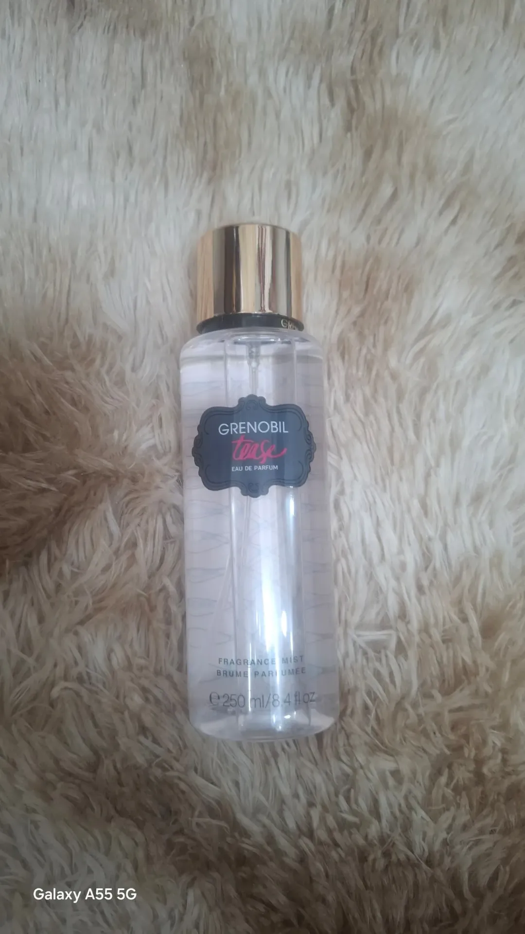 Colonia de mujer Grenobil