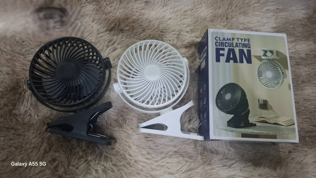 Ventilador pequeño con pinza (Negro)