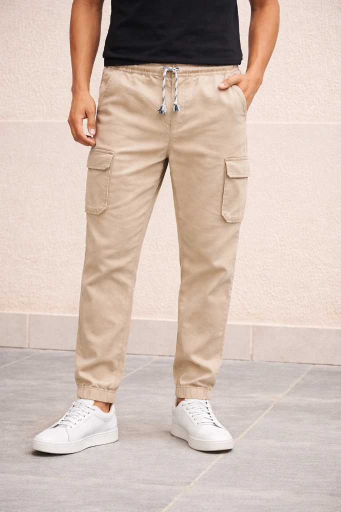 Pantalón de puño 4 puertas Beige