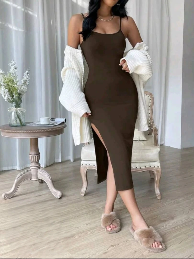 Vestido largo ajustado Marrón