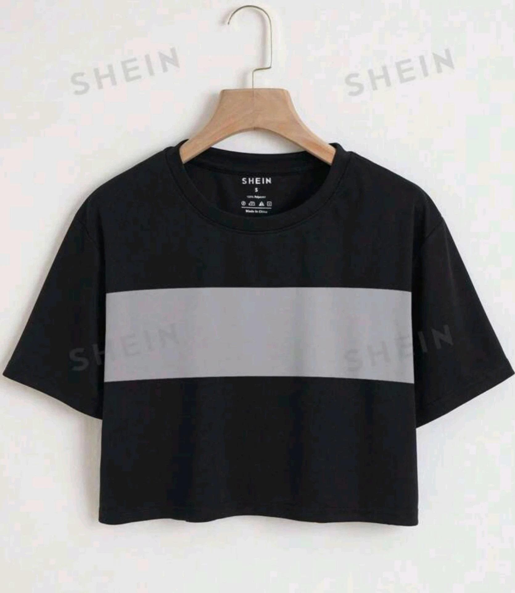 Pullover corto Negro con banda Gris